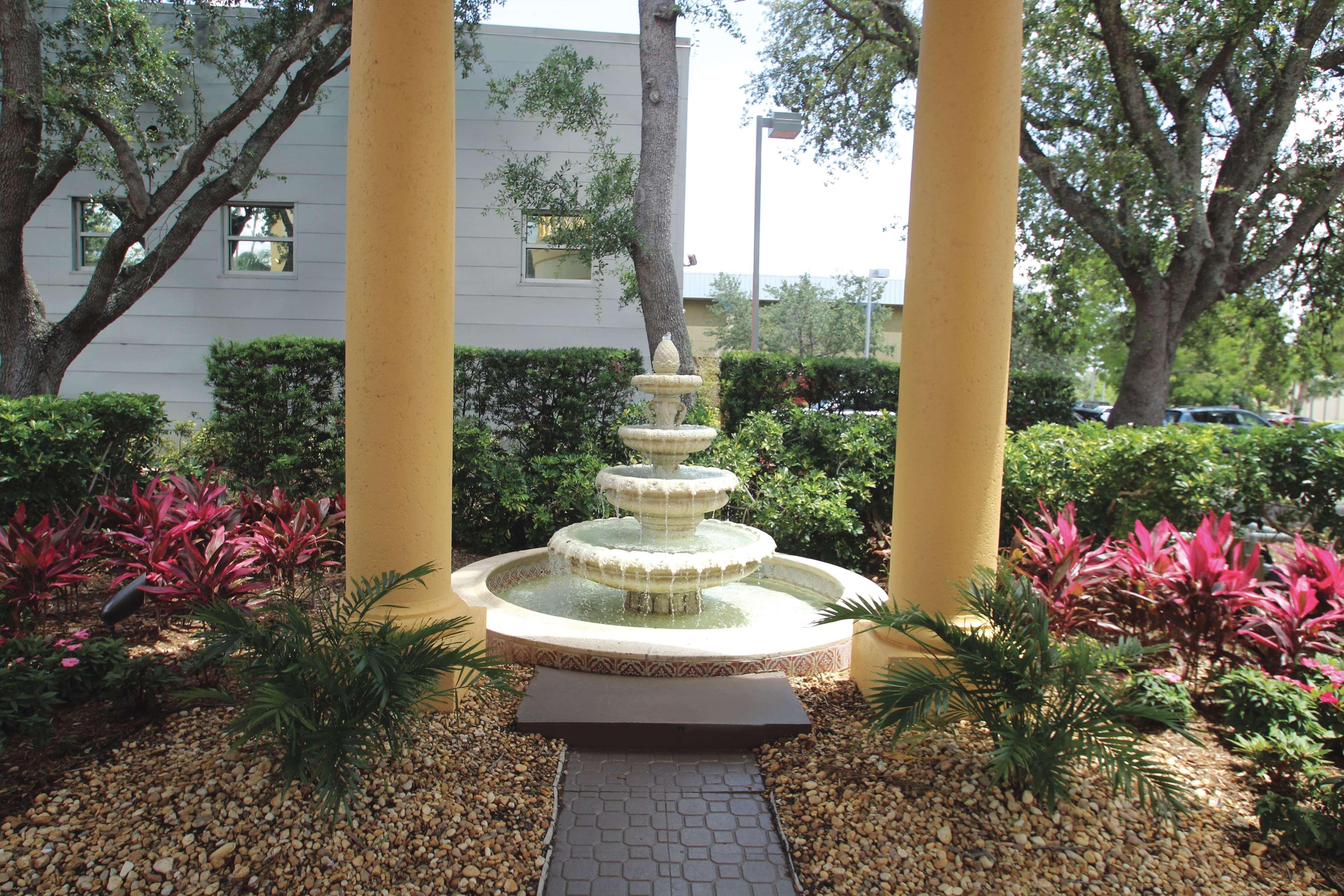 La Quinta By Wyndham West Palm Beach Airport Екстер'єр фото
