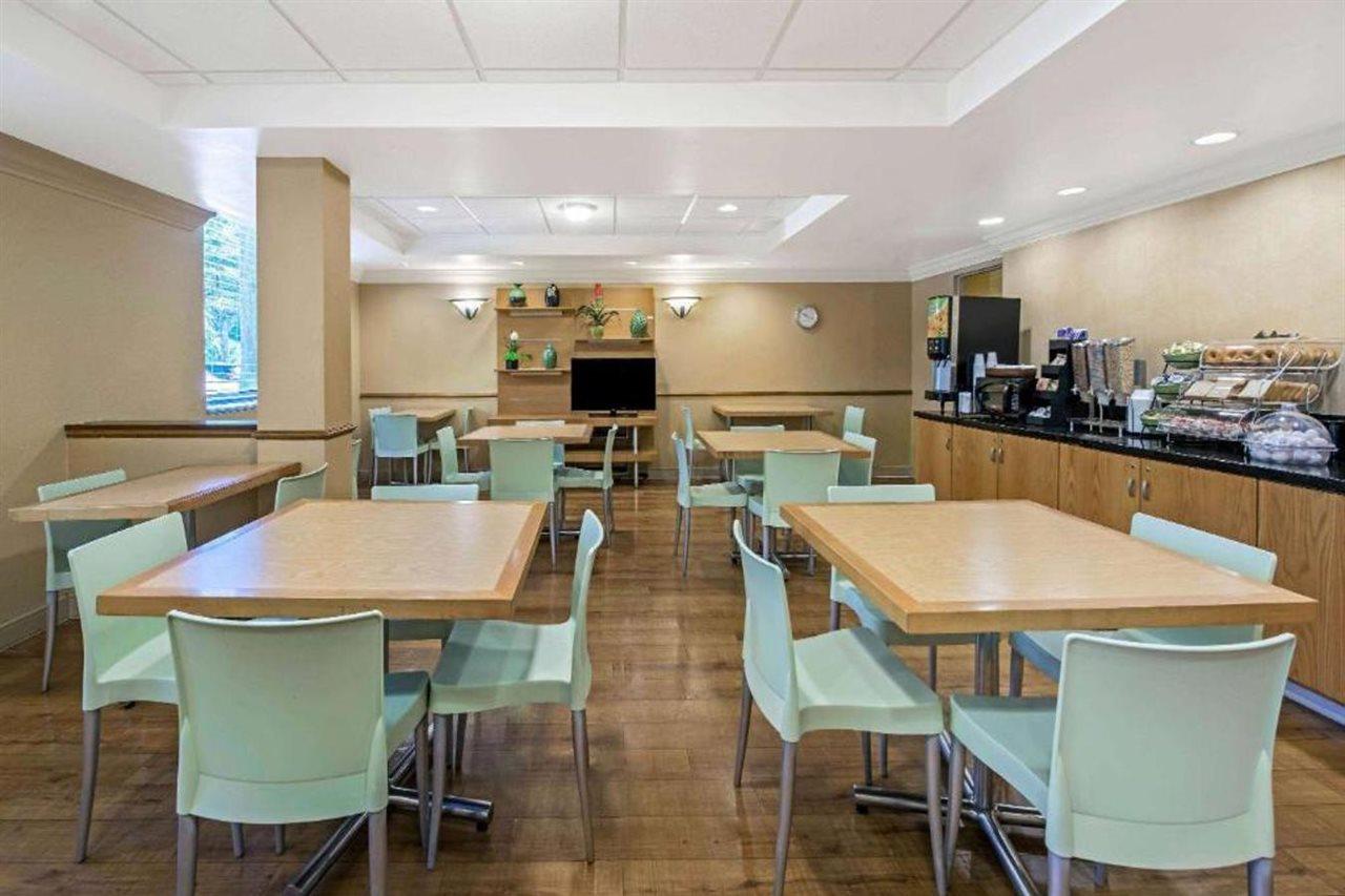 La Quinta By Wyndham West Palm Beach Airport Екстер'єр фото