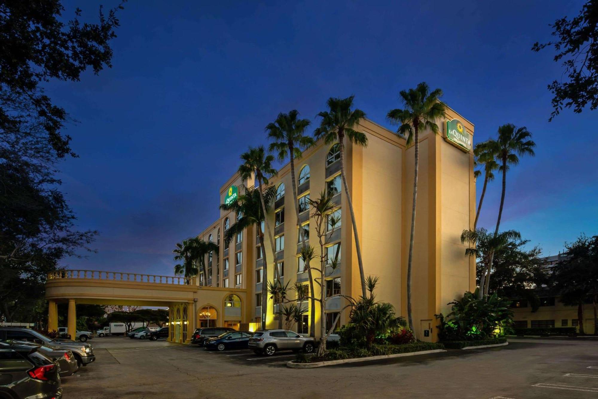 La Quinta By Wyndham West Palm Beach Airport Екстер'єр фото