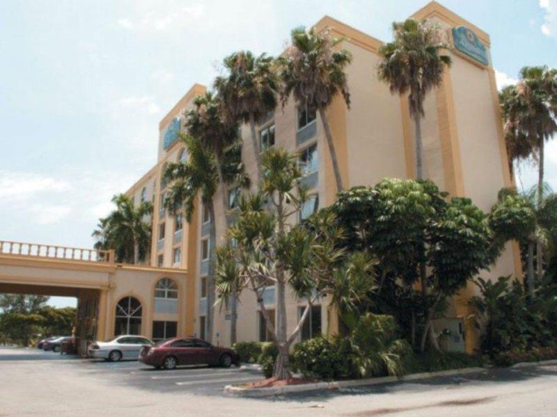 La Quinta By Wyndham West Palm Beach Airport Екстер'єр фото